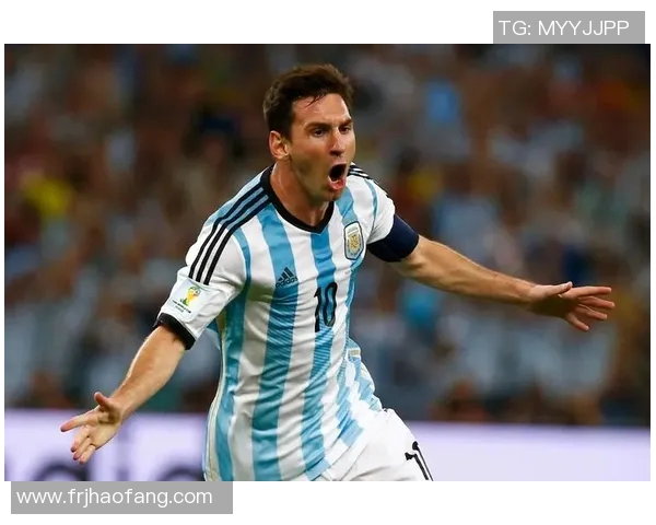 足球明星穿过30号球衣的传奇故事与影响力探讨 足球明星穿过30号球衣的传奇故事与影响力探讨