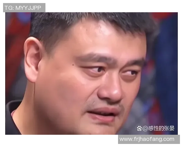 篮球明星送礼背后的故事与感人瞬间揭秘